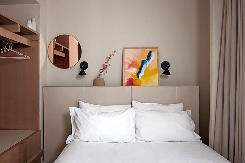 Buckle Street Studios by Locke