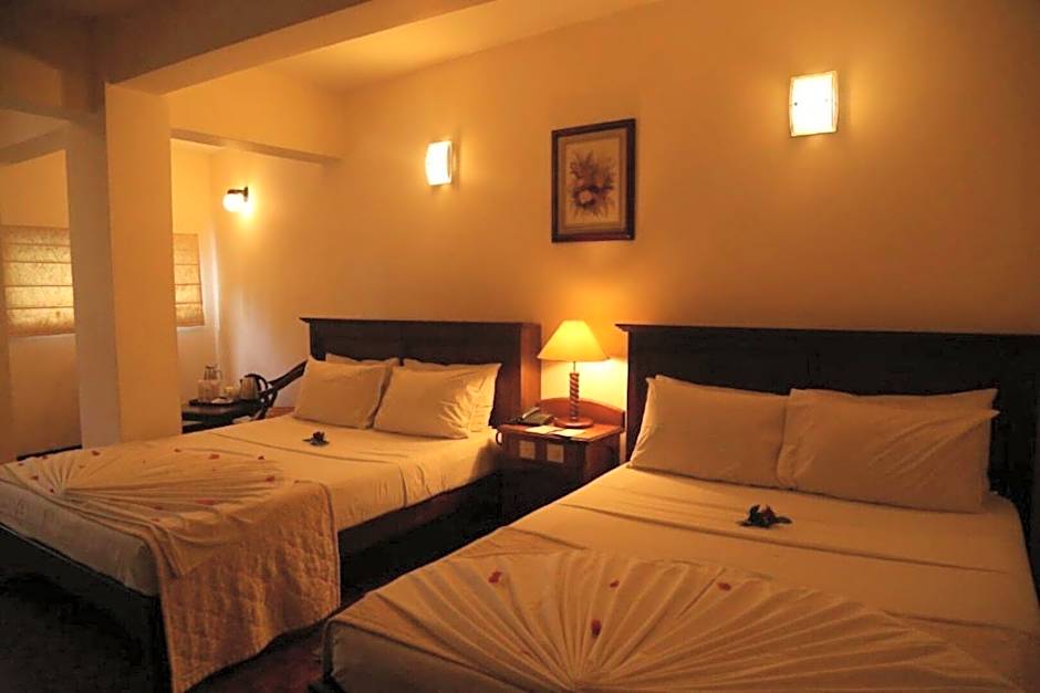 Hotel Sapphire