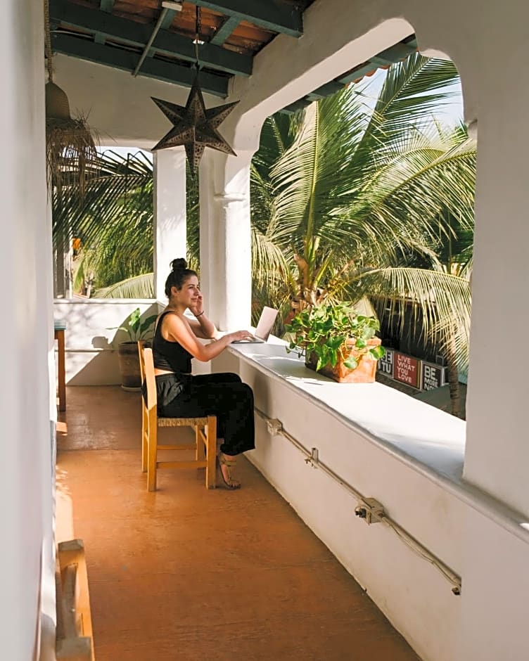 Sayulita Central Hotel
