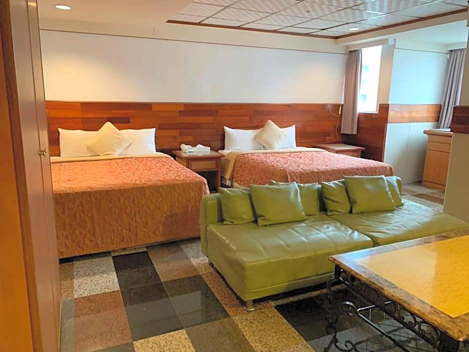 Yi Pin Business Hotel