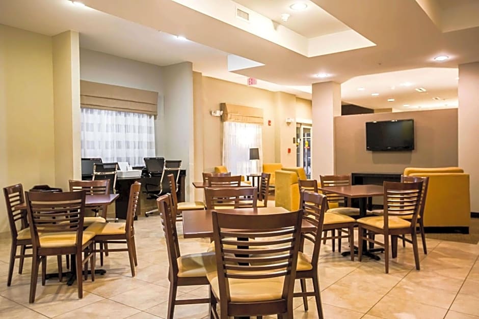 Sleep Inn & Suites Marion - Military Institute