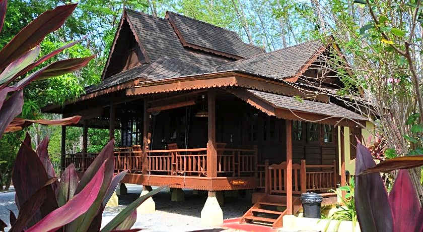 Sunset Valley Holiday Houses