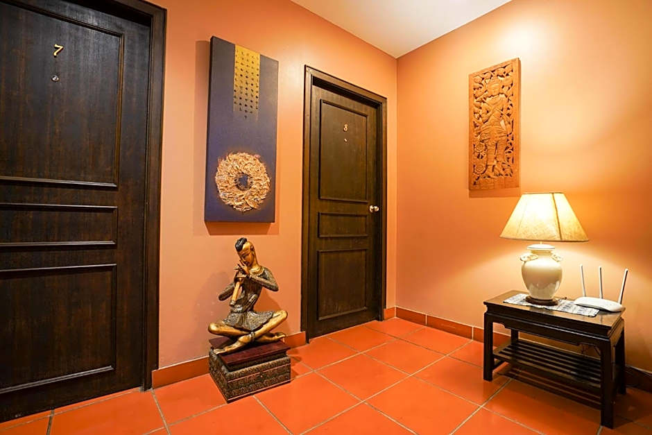 Baan Sukhumvit Soi 20