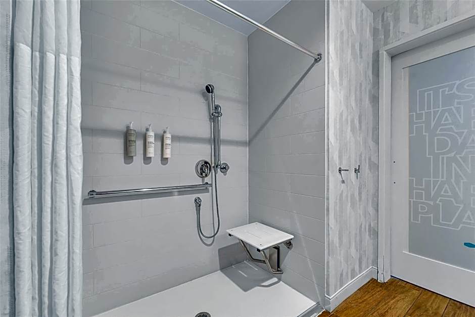 Hampton Inn By Hilton & Suites Kenosha