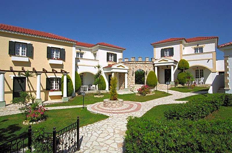 Anagenessis village hotel