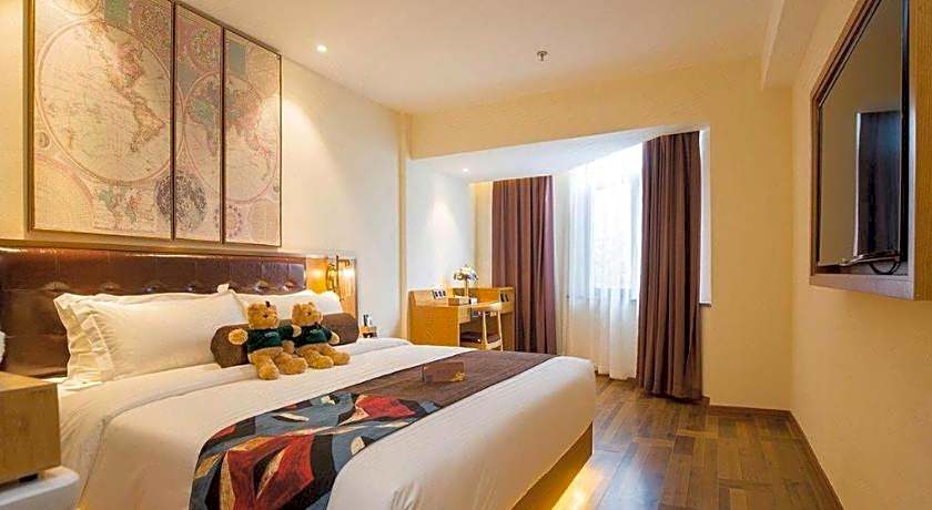 James Joyce Coffetel· Hefei Anhui Agricultural University