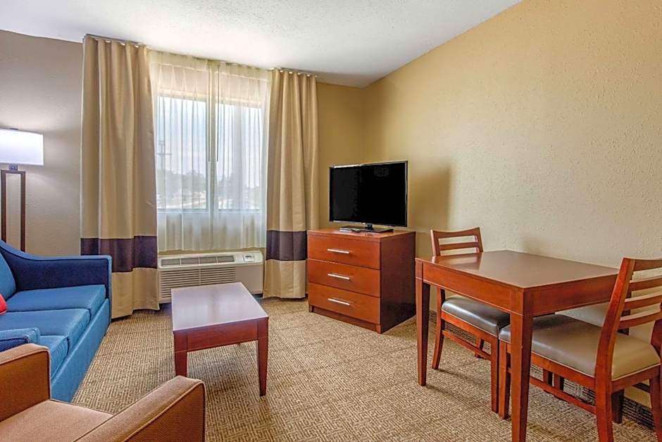 Comfort Inn & Suites Mccomb