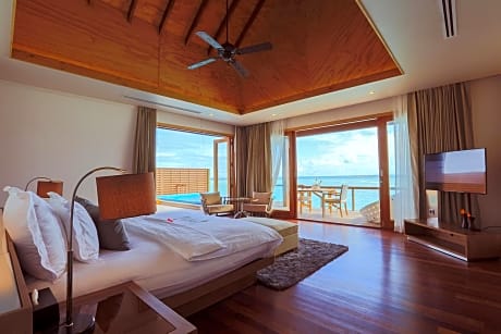 Two-Bedroom Ocean Villa with Pool, 2 King Beds