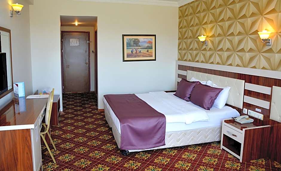 GARDEN KALE THERMAL HOTEL