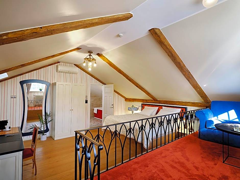 Villa Ammende Restaurant and Hotel