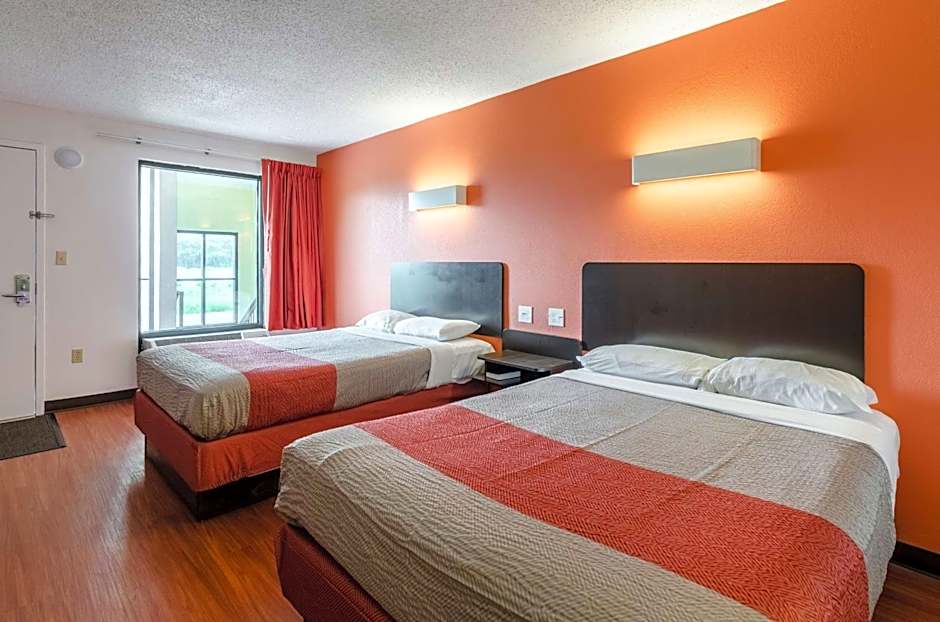 Motel 6-Lexington, VA