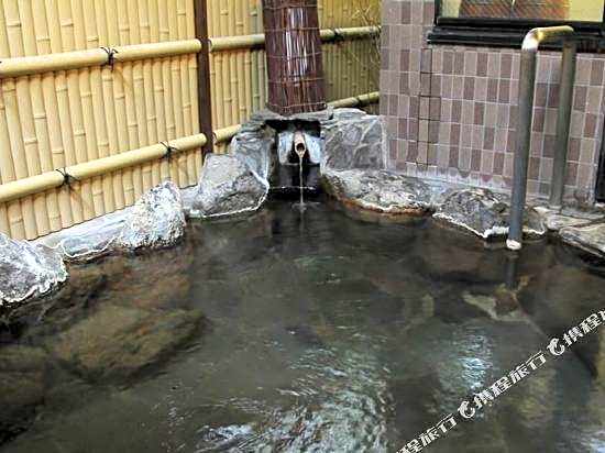 Kakeyu Onsen Kutsurogi No Yado Kuroiwa Ryokan