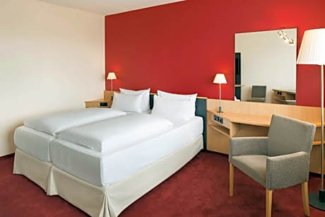 Standard Double or Twin Room with Extra bed (2 Adults + 1 Child)