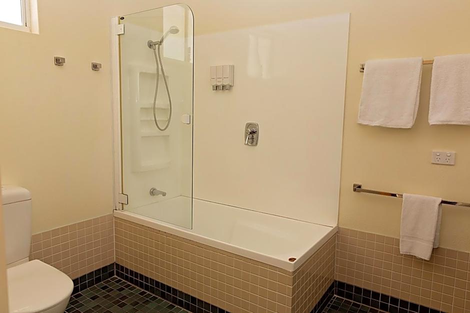 White Lace Motor Inn