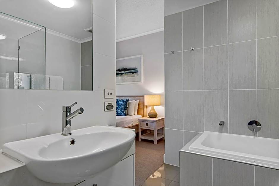 Mirra Chana Beachfront Apartments Mooloolaba