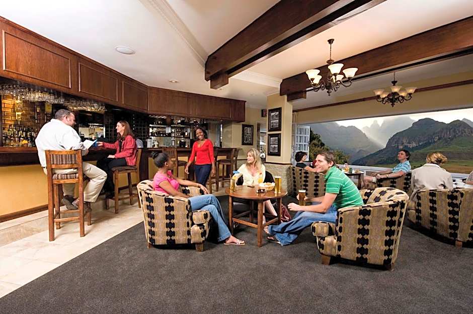 Cathedral Peak Hotel