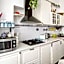 B&B Blue Home