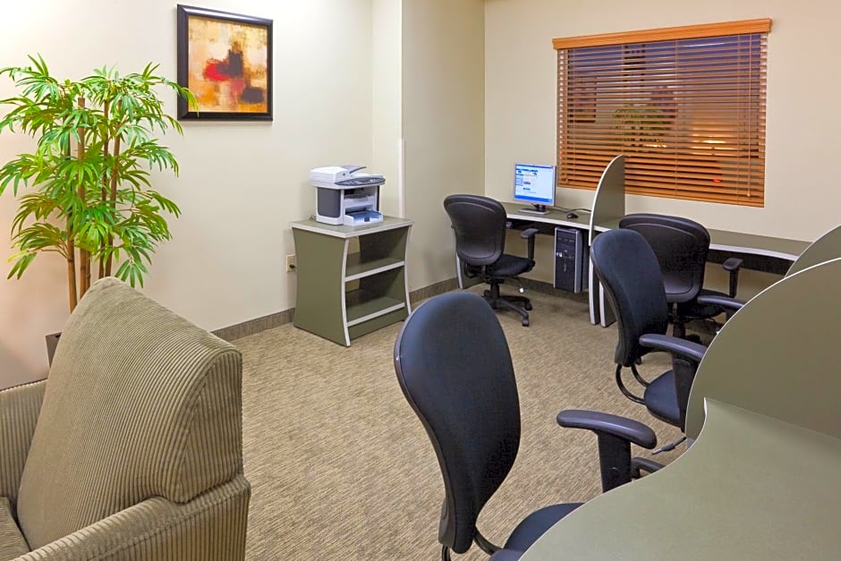 Holiday Inn Express & Suites Monterrey Aeropuerto By IHG