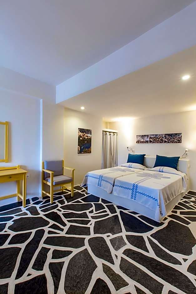 Byzantio Beach Suites & Wellness