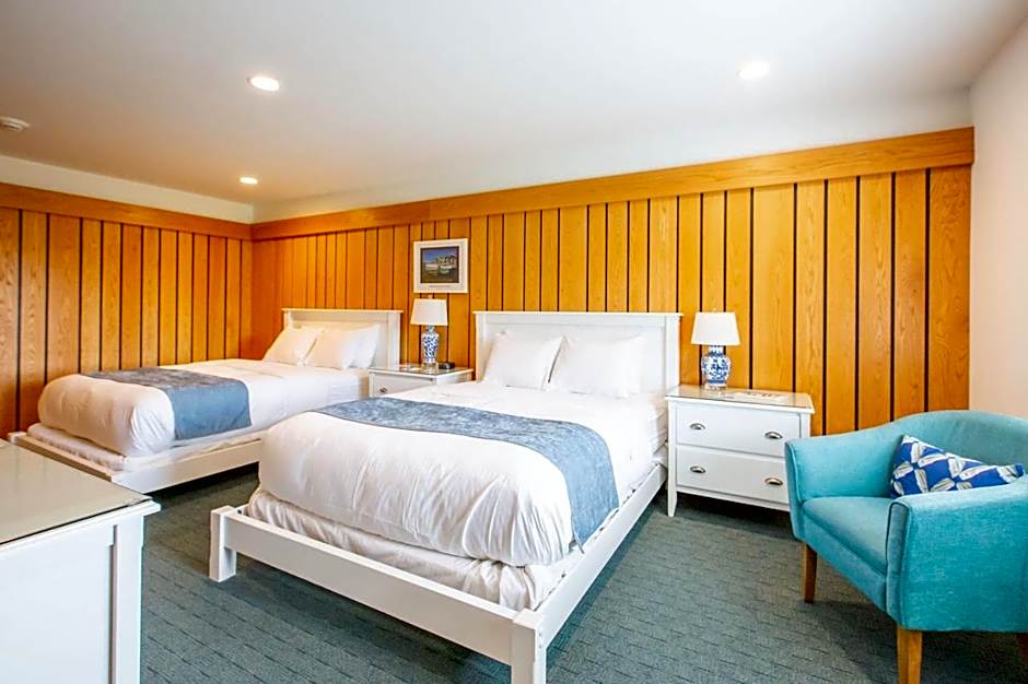 The Leland Lodge
