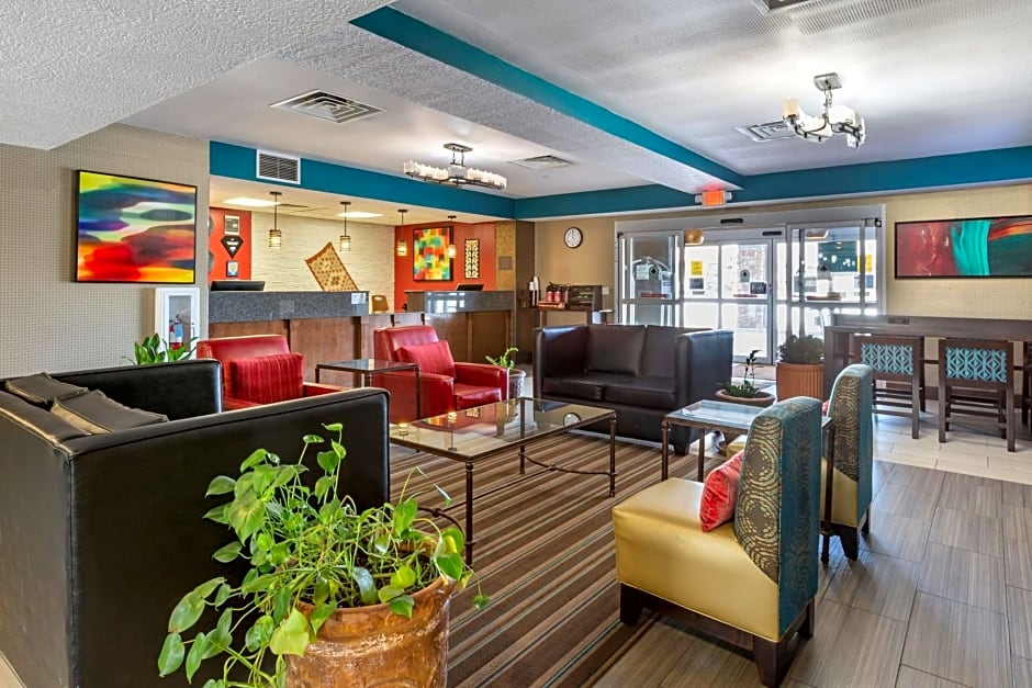 Best Western Plus Gallup Inn & Suites