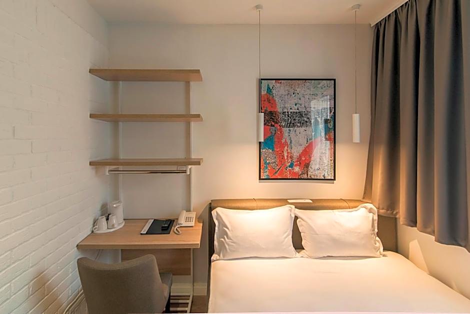 Belgrade Inn Garni Hotel