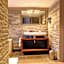 Le Louvre Hotel & Spa