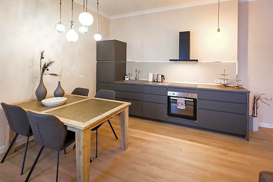 Bearsleys Downtown Apartments