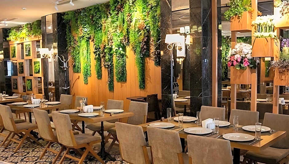Theatrum Hotel Baku