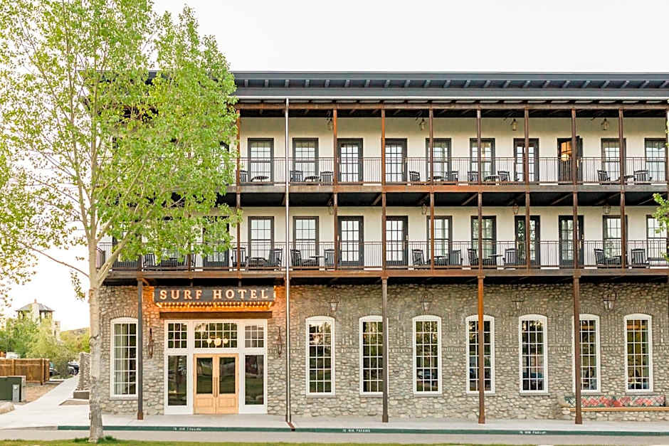 Surf Hotel & Chateau