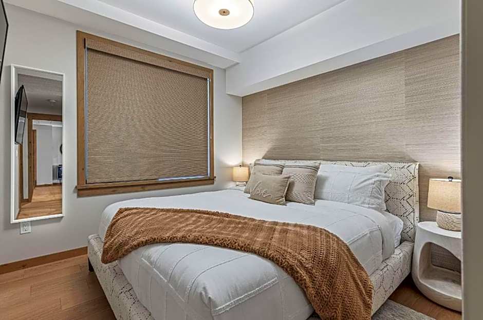 Rundle Lux Villa at Timberstone