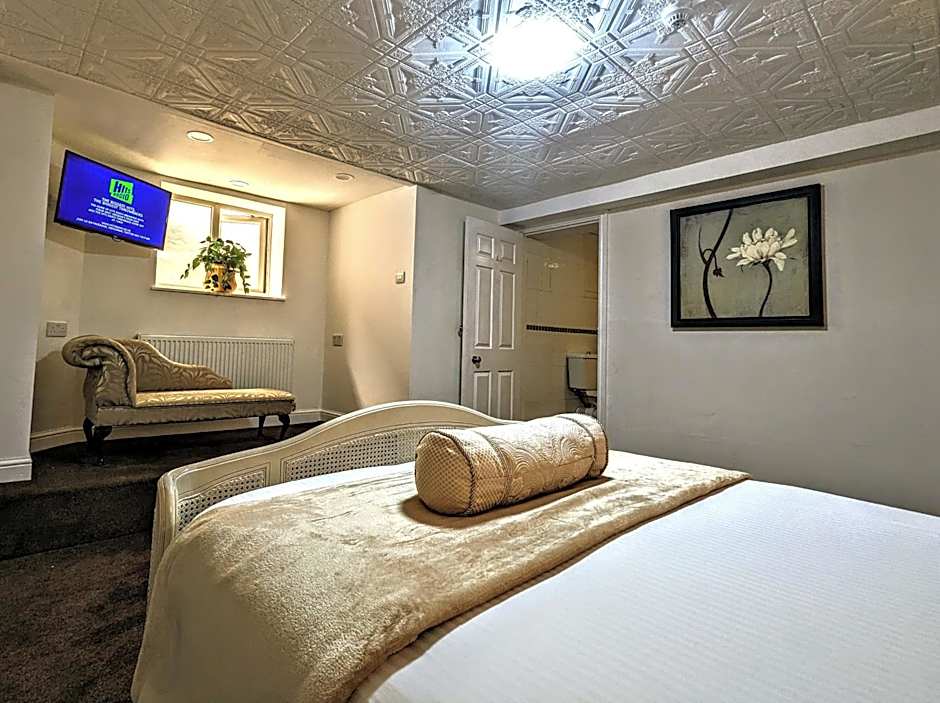 Brookside Hotel & Restaurant ,Suitable for Solo Travelers Couples Educational Groups Families & Contractors welcome