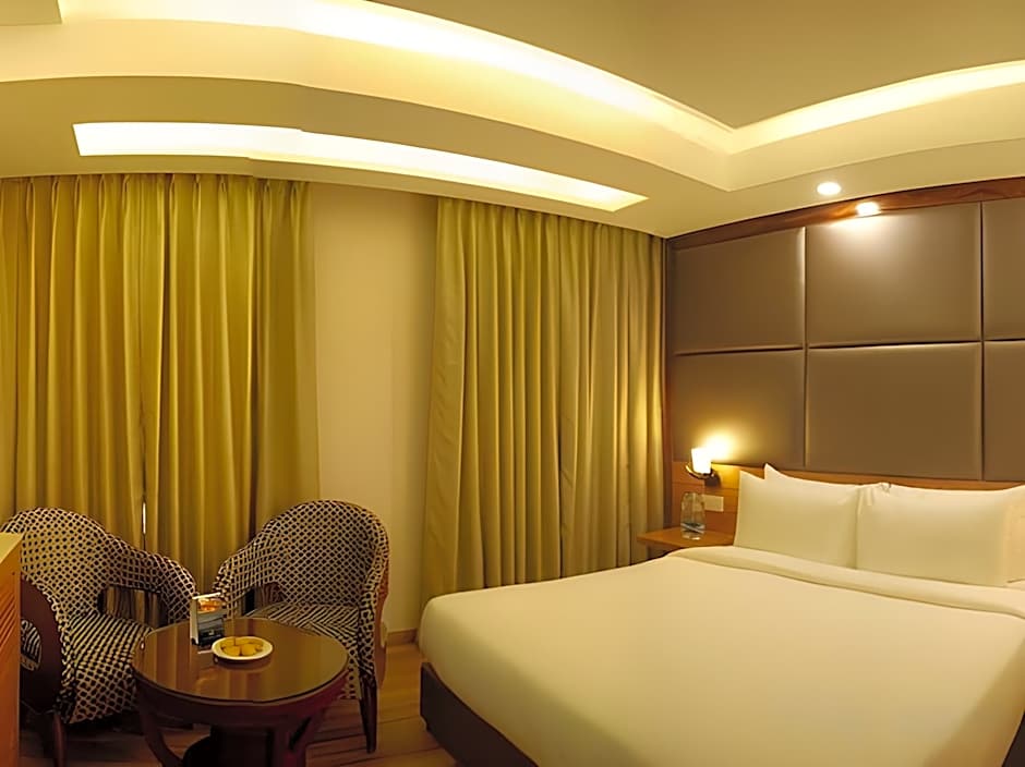 Glades Hotel Mohali - Chandigarh