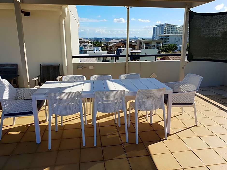 Kings Row Apartments