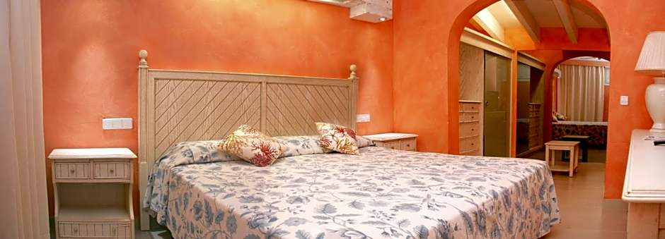 Royal Son Bou Family Club