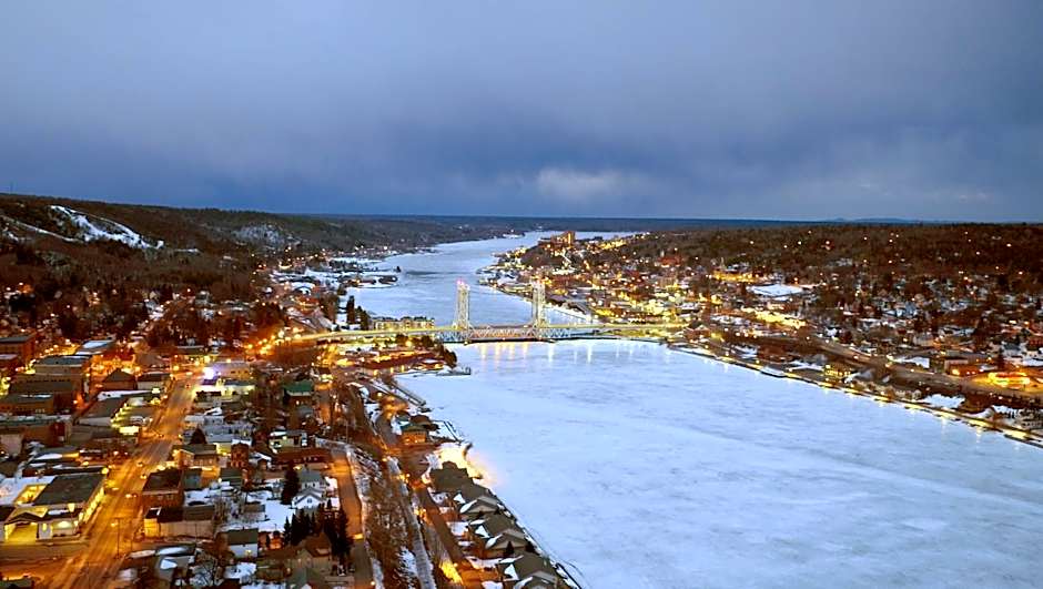 Magnuson Copper Crown