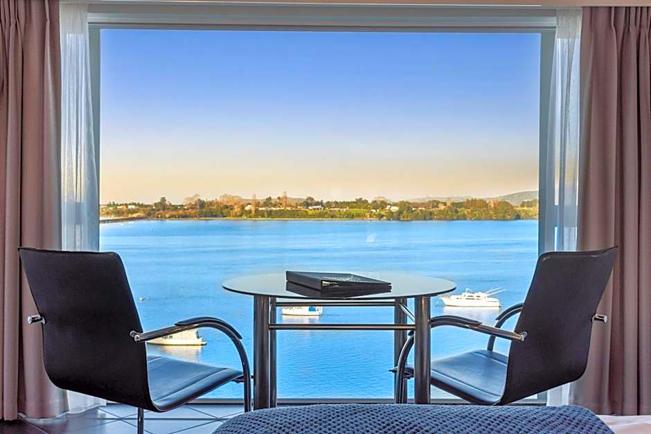 The Tauranga on the Waterfront