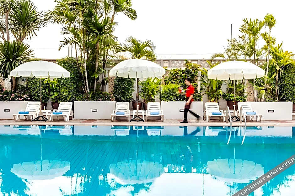 Bangkok Palace Hotel