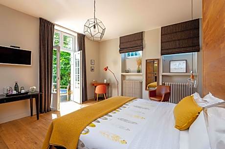 Superior Double or Twin Room with Terrace
