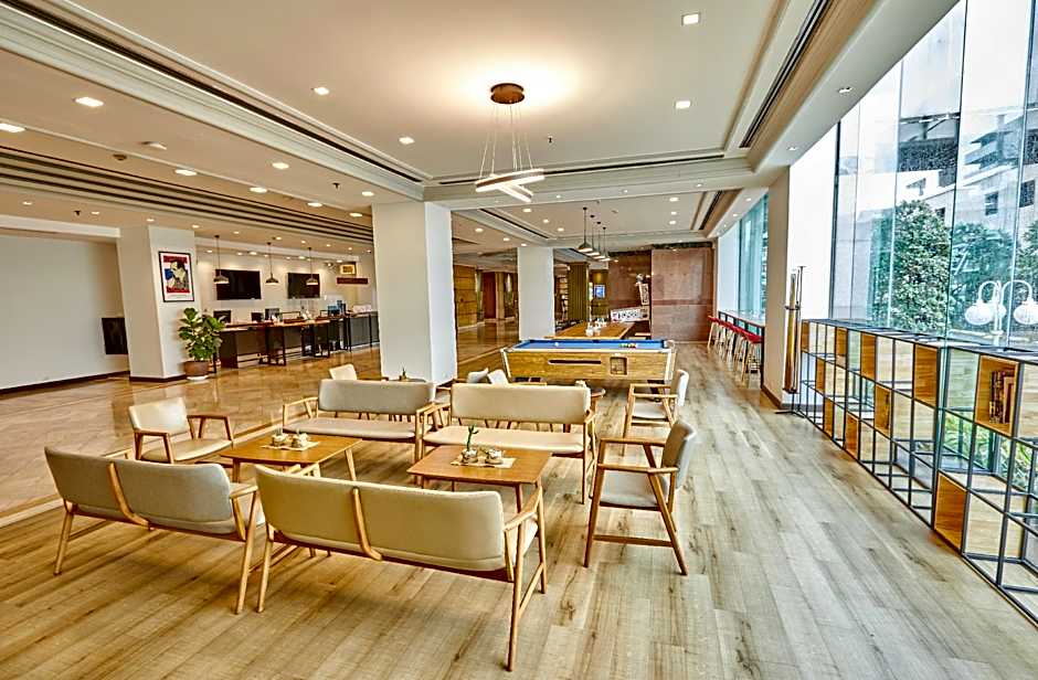 The Royal City Hotel