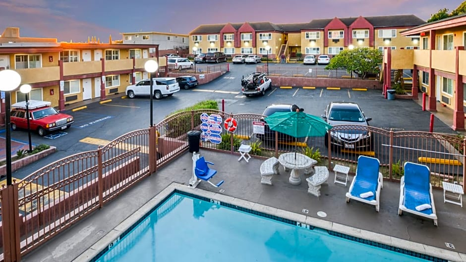 Hollywood Inn Express South