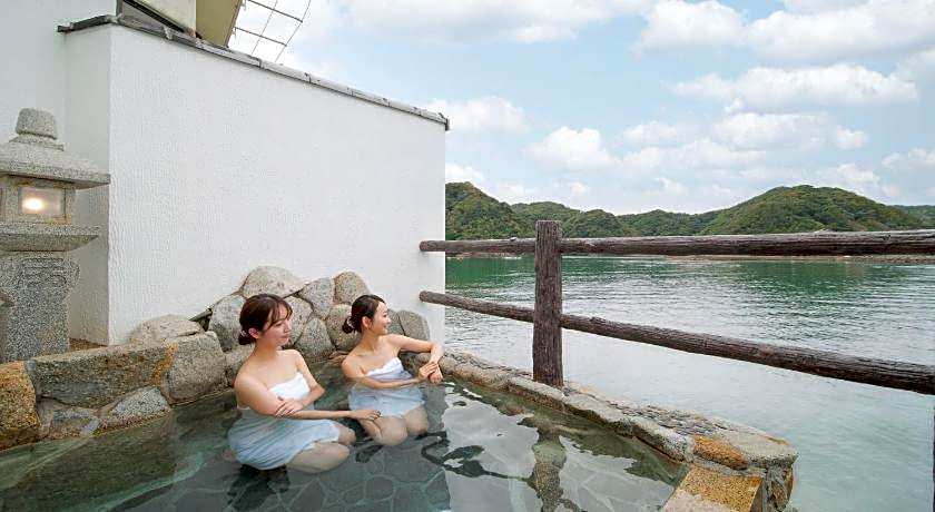 Kumano-bettei Nakanoshima