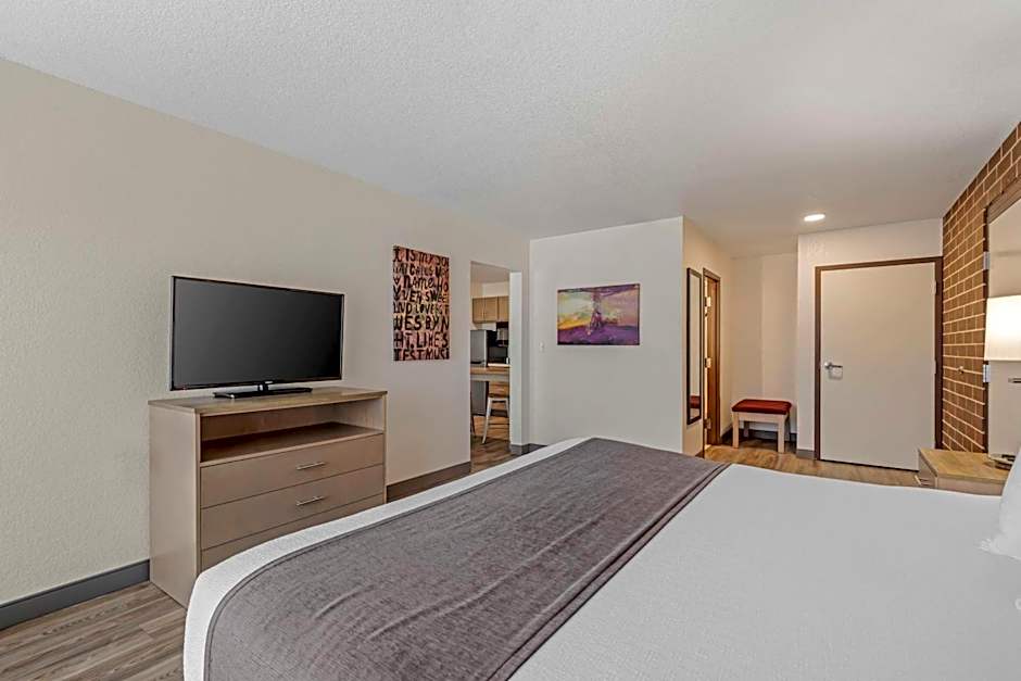 Best Western Plus Executive Residency Waterloo & Cedar Falls