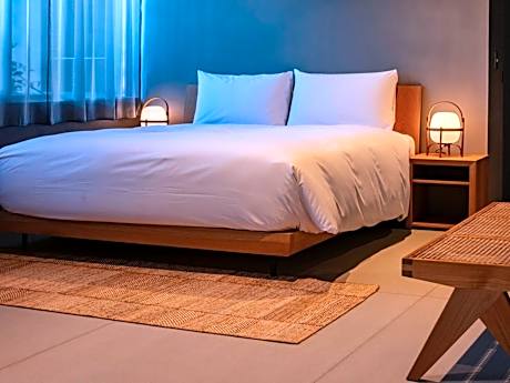 PREMIUM RESIDENCE ROOM