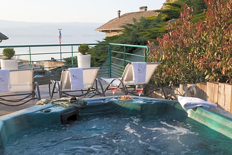 Hôtel La Riviera Victoria