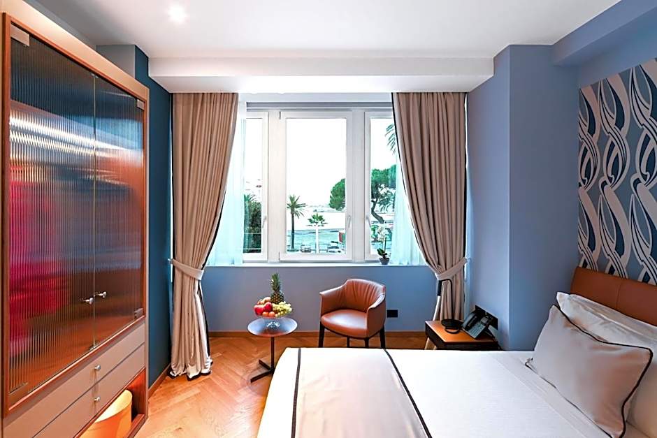 Hotel Astoria