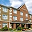 Country Inn & Suites by Radisson, Macedonia - Northfield