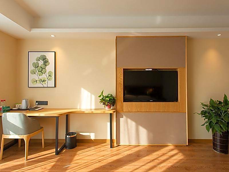 GreetTree Inn Jieshou Renmin Road Guozhen Plaza