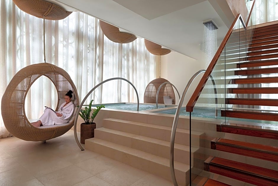 The St. Regis Bangkok Hotel