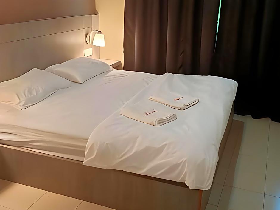Spring Inn Hotel